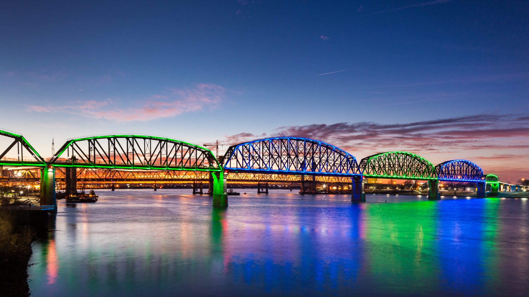 Ohio River water taxi — Big Four Ferry